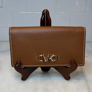 Michael Kors Wallet Leather Pebbled Slip Snap Closure Flap Wallet